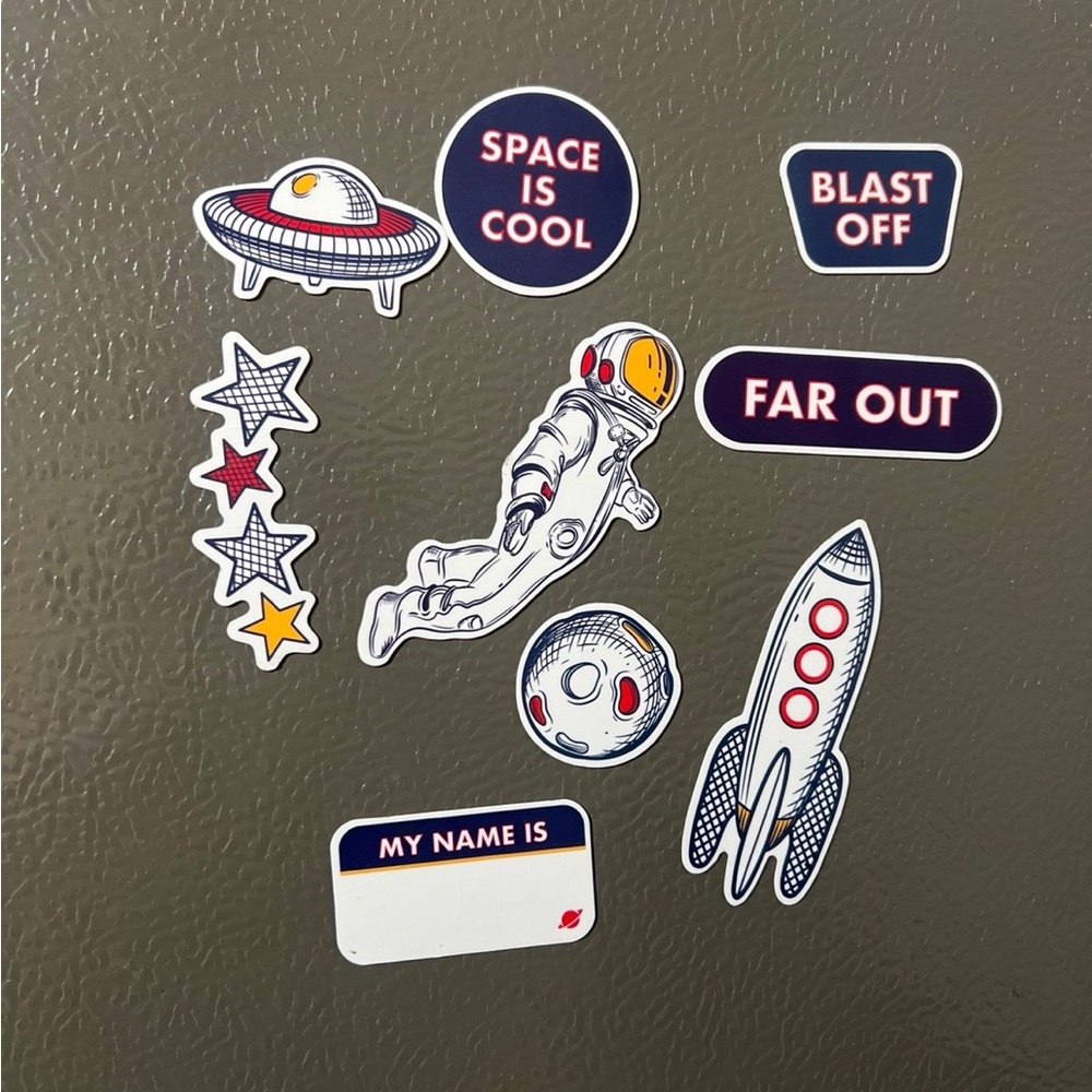 ❤️3/$20❤️ Spaced themed Planetbox magnets (2of2)